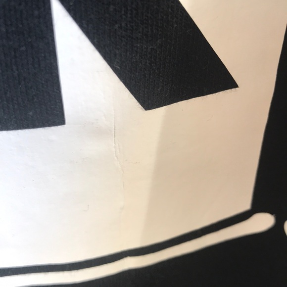 Street artist black hoodie spray paint cans men’s small women’s med lg - Picture 3 of 11